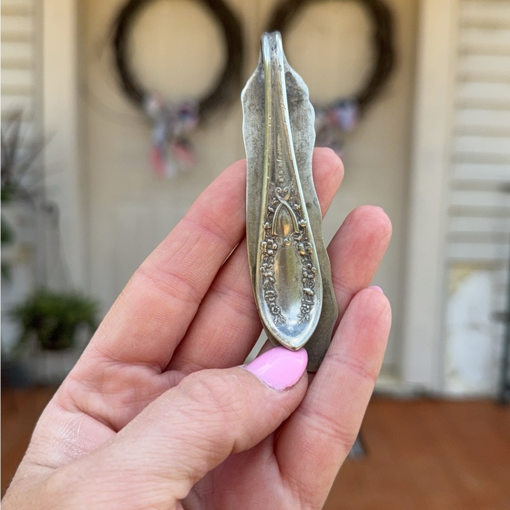 Decorative Silverplate Spoon Handle - Ornate Floral